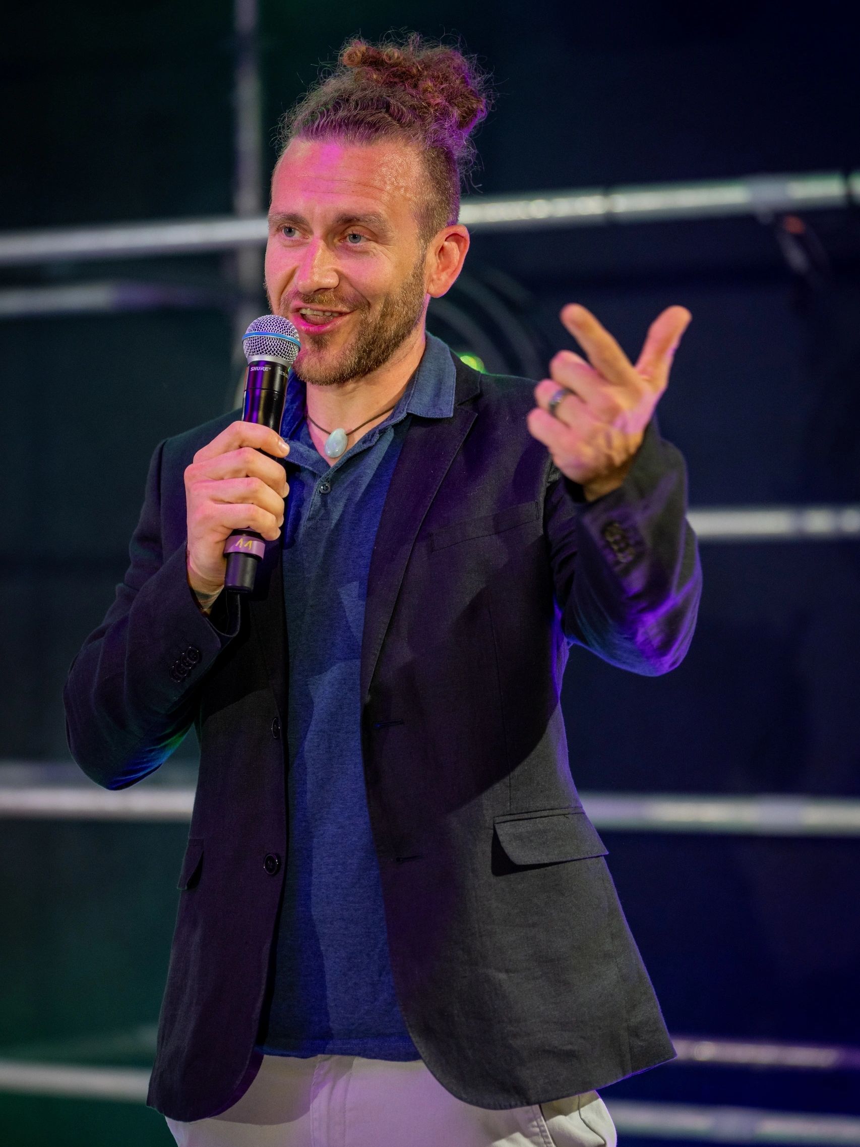 Daniel Reisenbichler beim Silent Speaker Battle 2025 on Stage